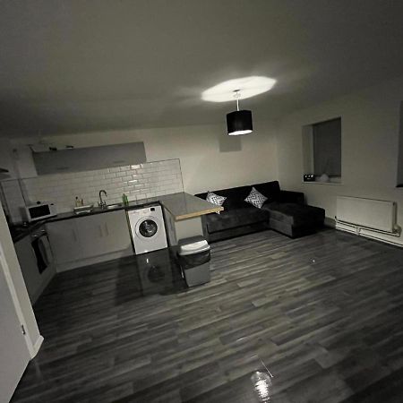 2 Bed Hengrove Villa Bristol Eksteriør billede